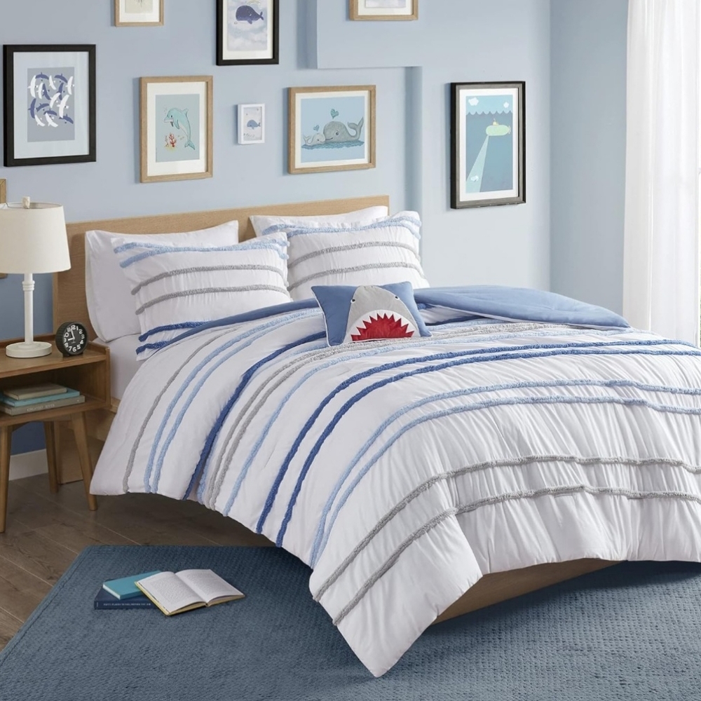 Twin shark themed comforter set
